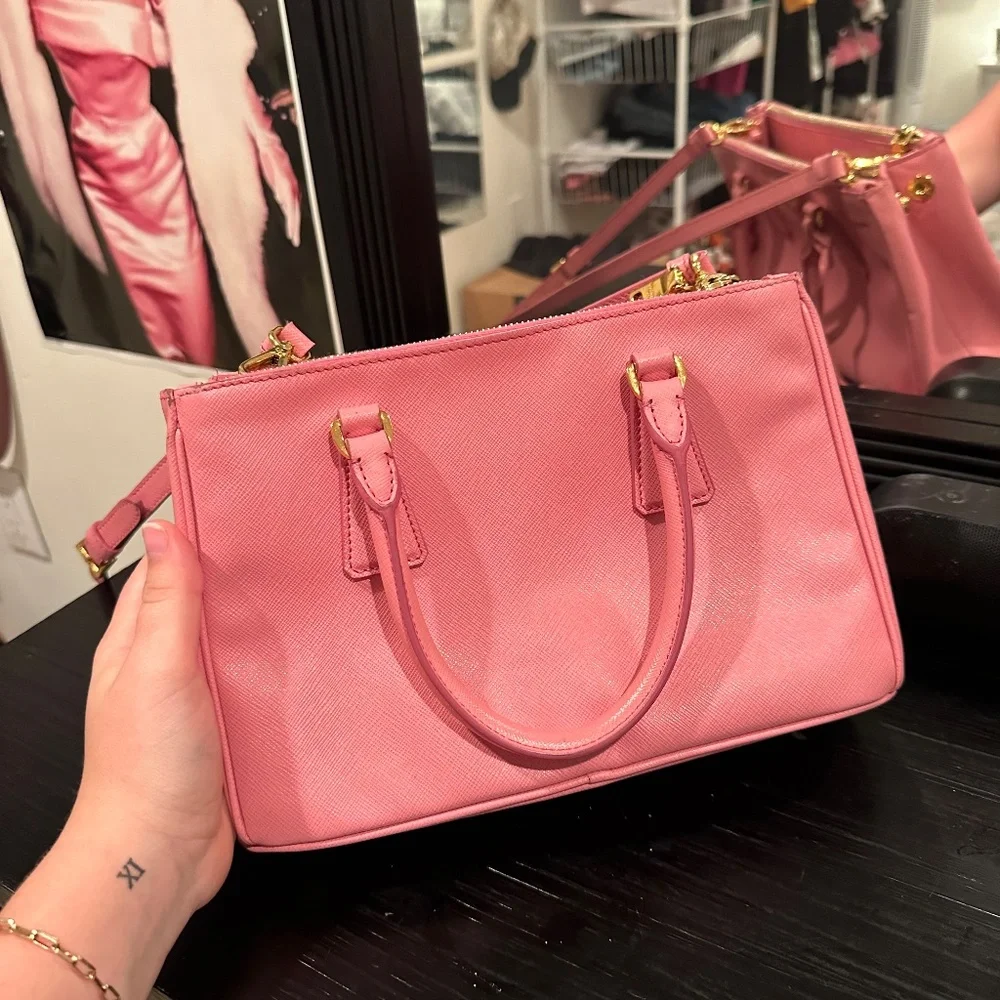 PRADA Saffiano Lux Mini Galleria Double Zip Tote Begonia - Picture 6 of 16